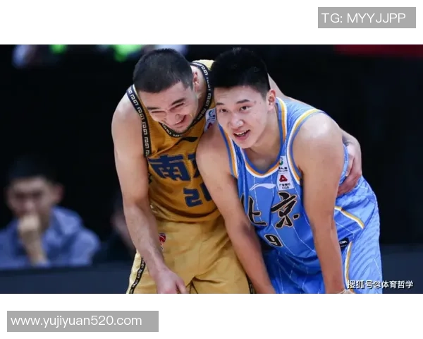 南京足球队在全国锦标赛积分榜上以69分稳居第一名展现强劲实力 南京足球队在全国锦标赛积分榜上以69分稳居第一名展现强劲实力